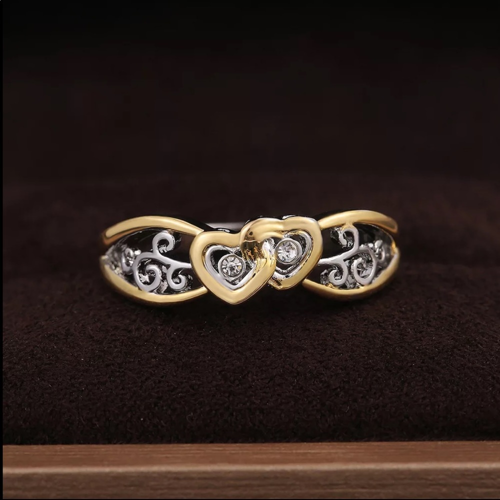 New 925 Silver Carving Flower Hearts Ring - Picture 2 of 5
